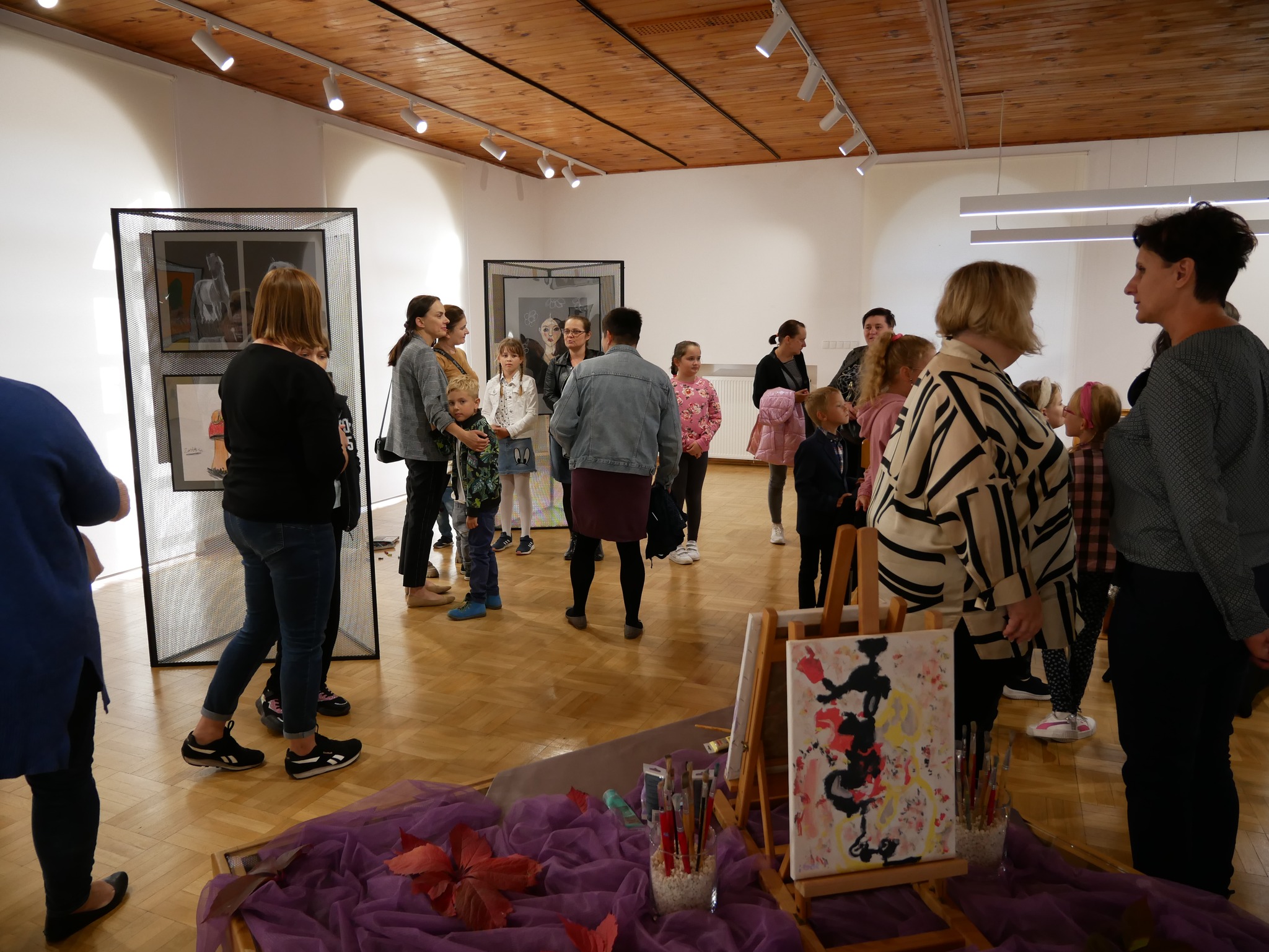 Otwarcie wystawy prac plastycznych